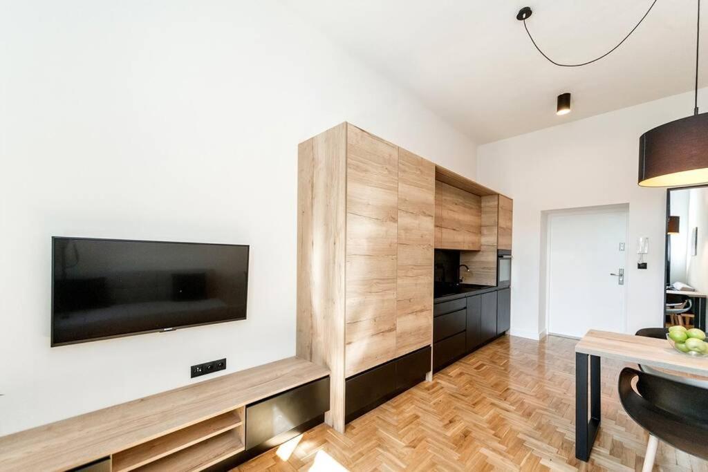 Apartament Matejki E Bielsko-Biala Exterior photo
