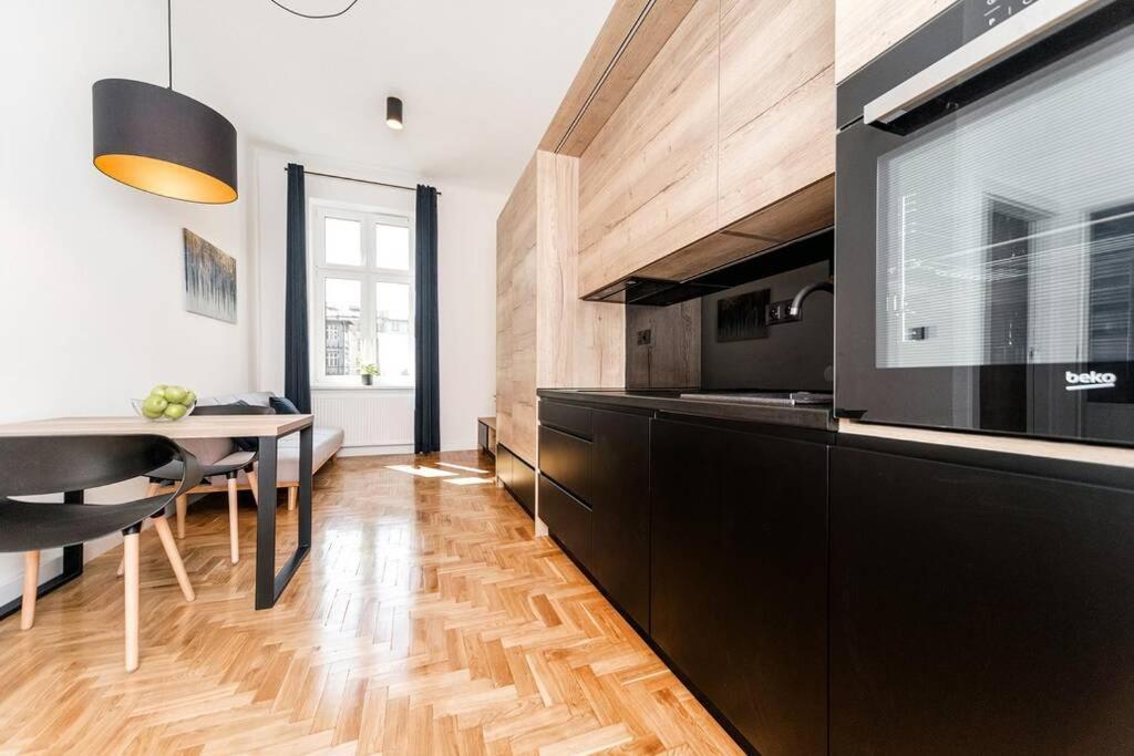 Apartament Matejki E Bielsko-Biala Exterior photo